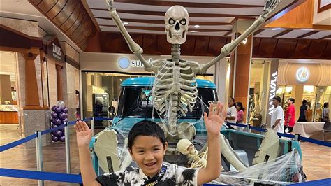 Cartoon Dreams at Pearlridge: Where Magic Comes Alive